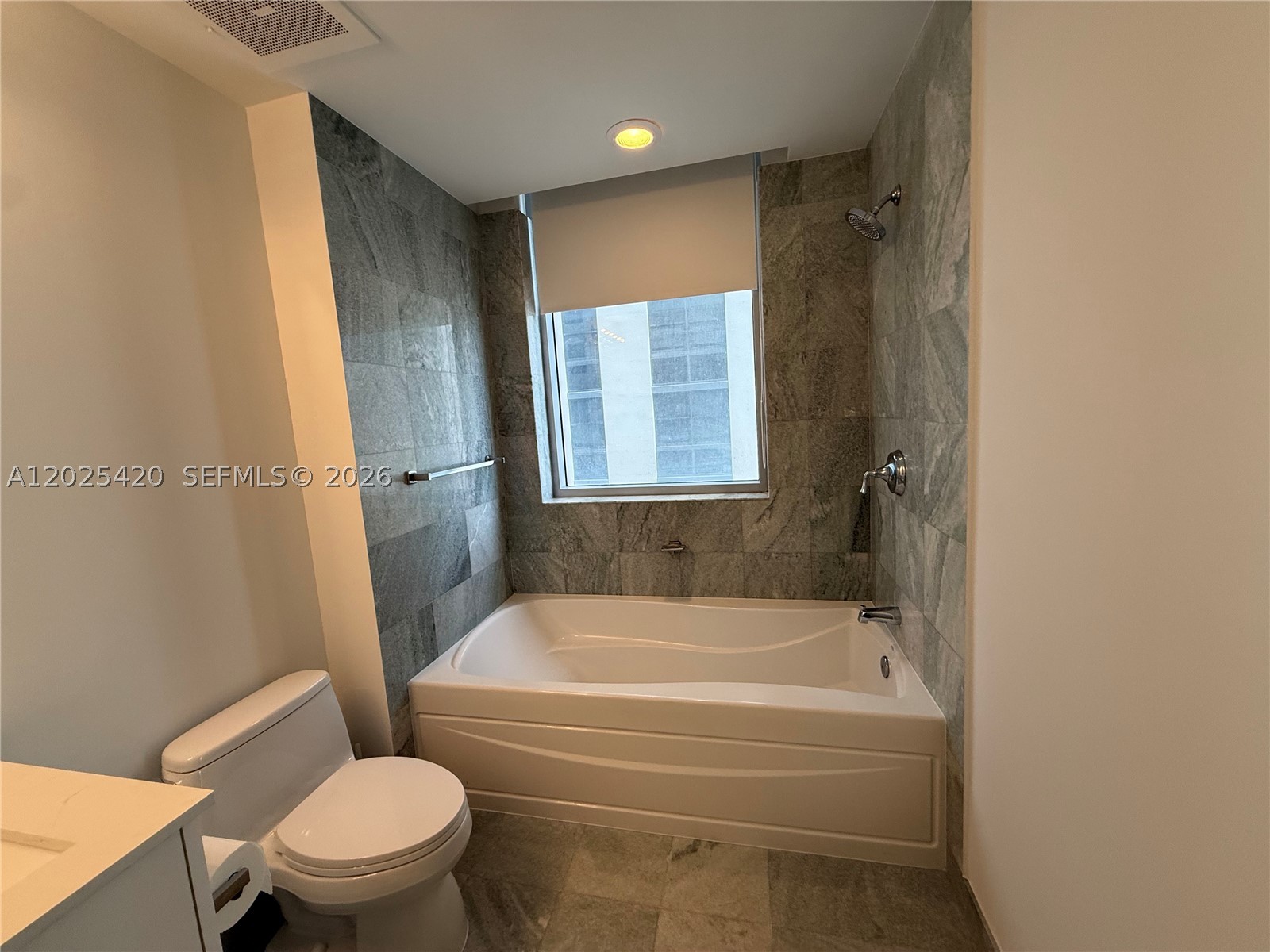 1050 SE Brickell Ave #1802, Miami FL 33131
