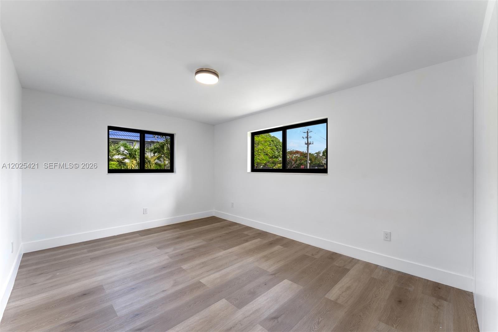 10825 SW 80th Ave, Miami FL 33156