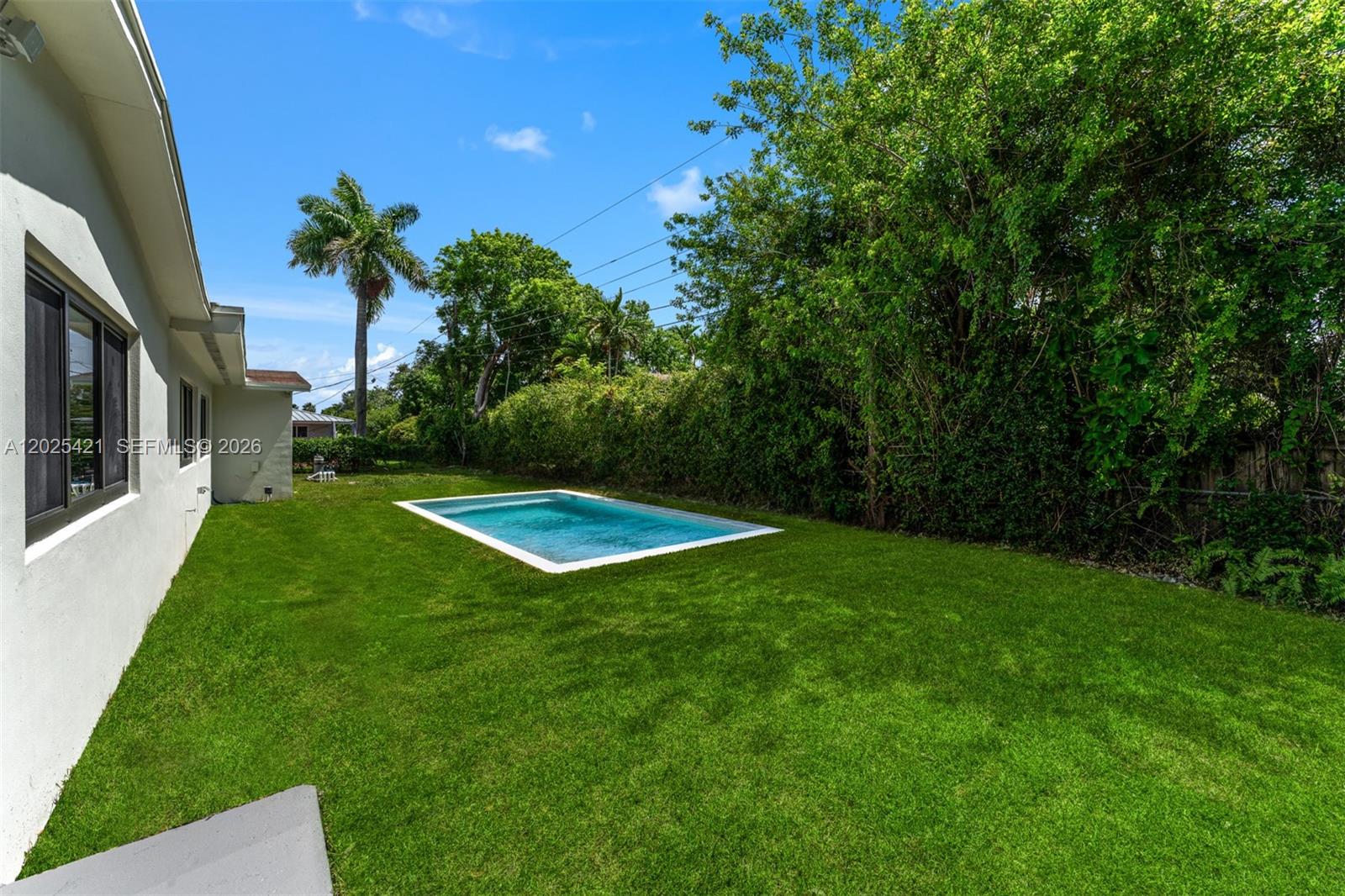 10825 SW 80th Ave, Miami FL 33156