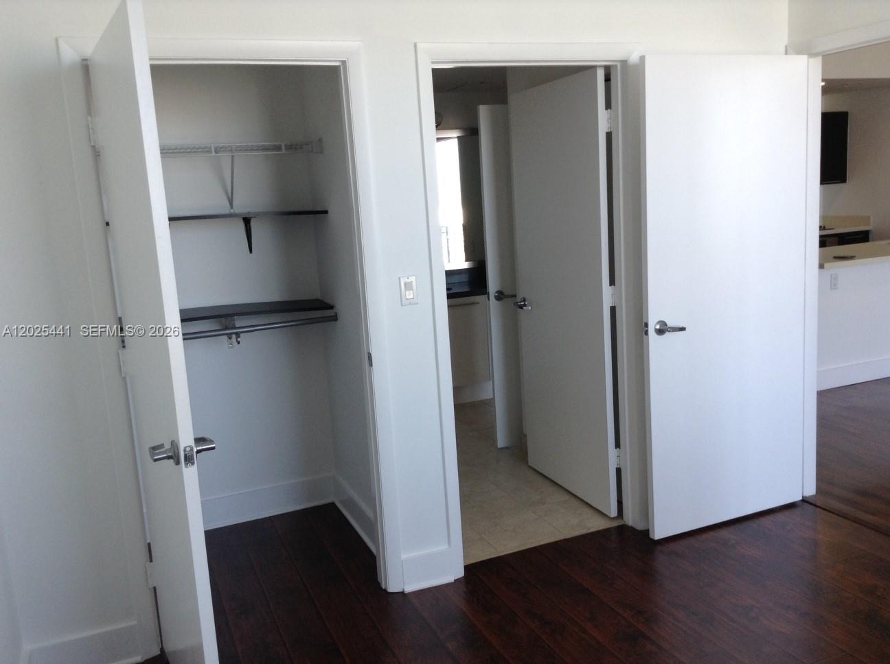 90 SW 3rd St #3708, Miami FL 33130
