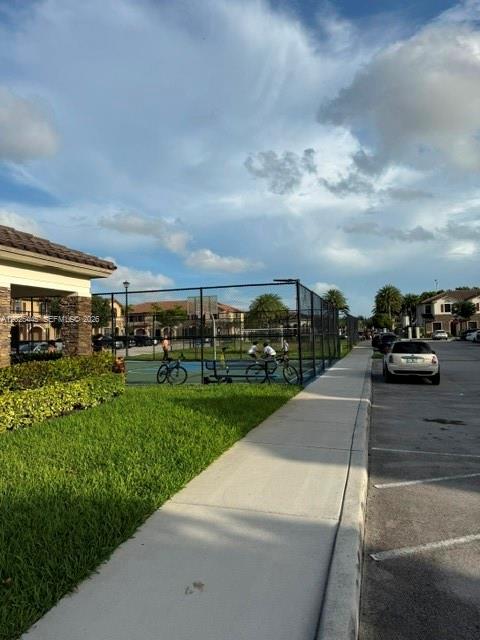 9286 W 33rd Ln, Hialeah FL 33018