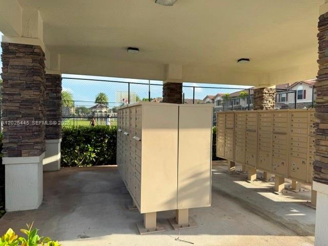 9286 W 33rd Ln, Hialeah FL 33018