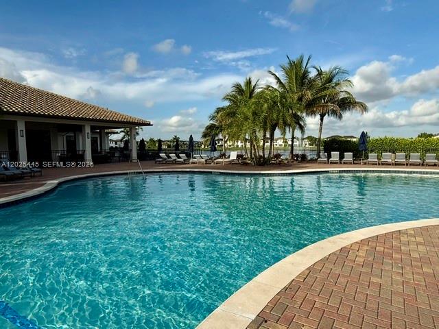 9286 W 33rd Ln, Hialeah FL 33018