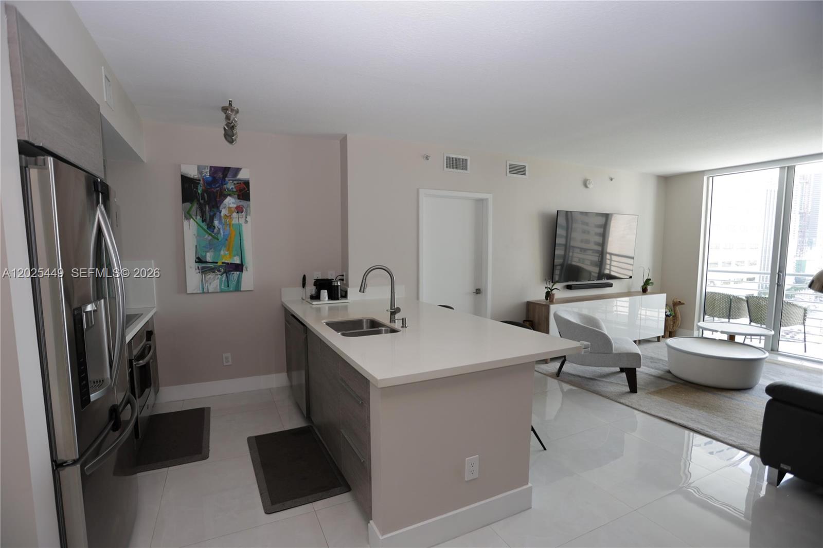 325 S Biscayne Blvd #1822, Miami FL 33131