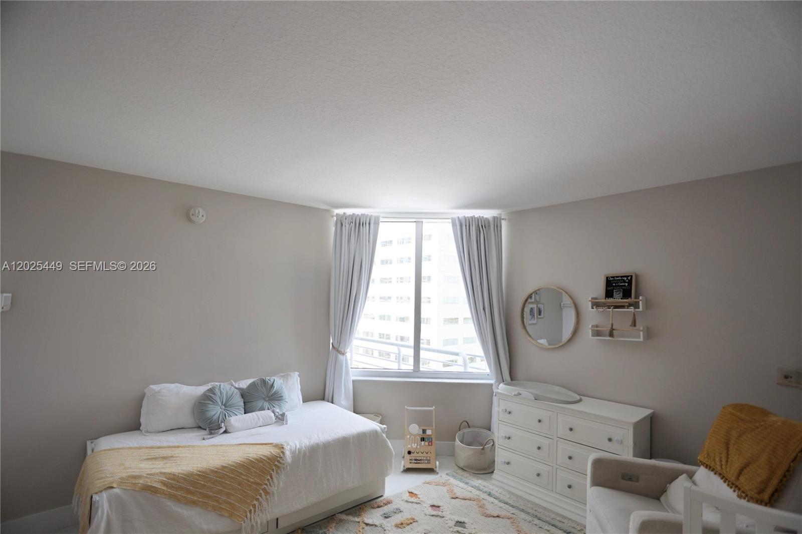 325 S Biscayne Blvd #1822, Miami FL 33131
