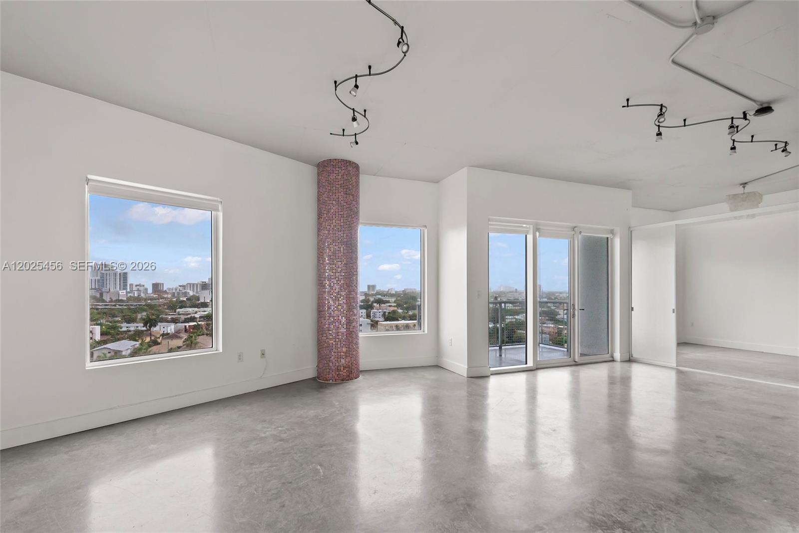 10 SW South River Dr #1006, Miami FL 33130