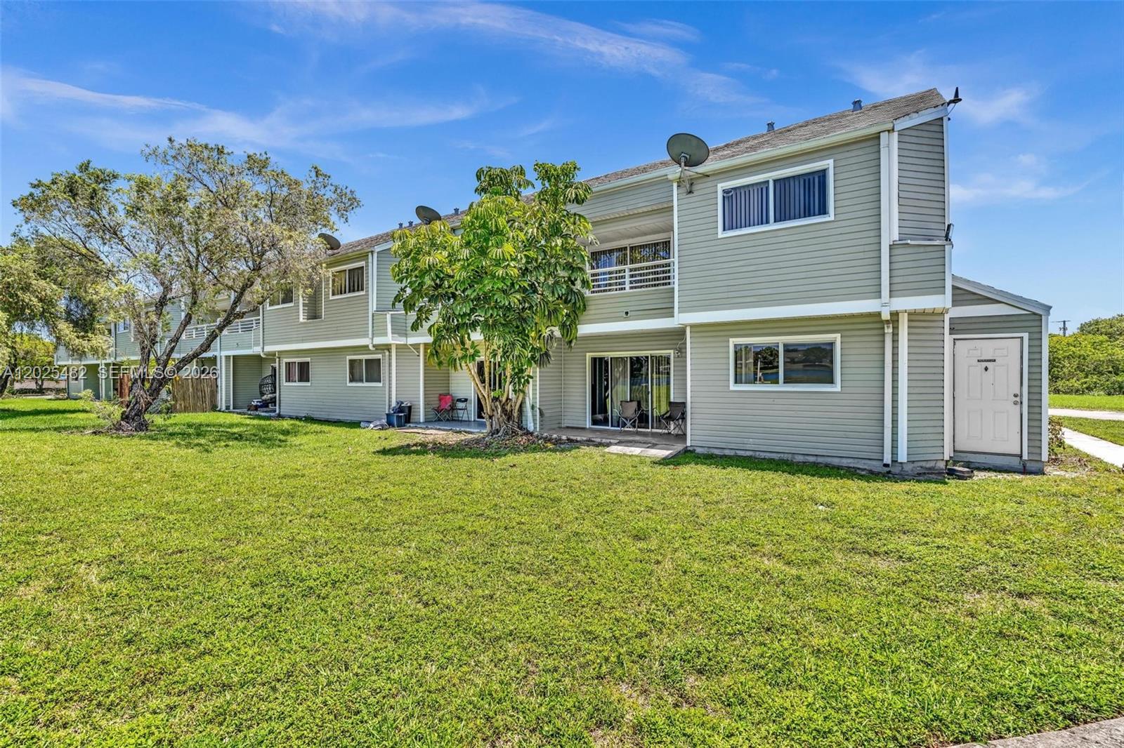 3417 NW 44th St #101, Oakland Park FL 33309