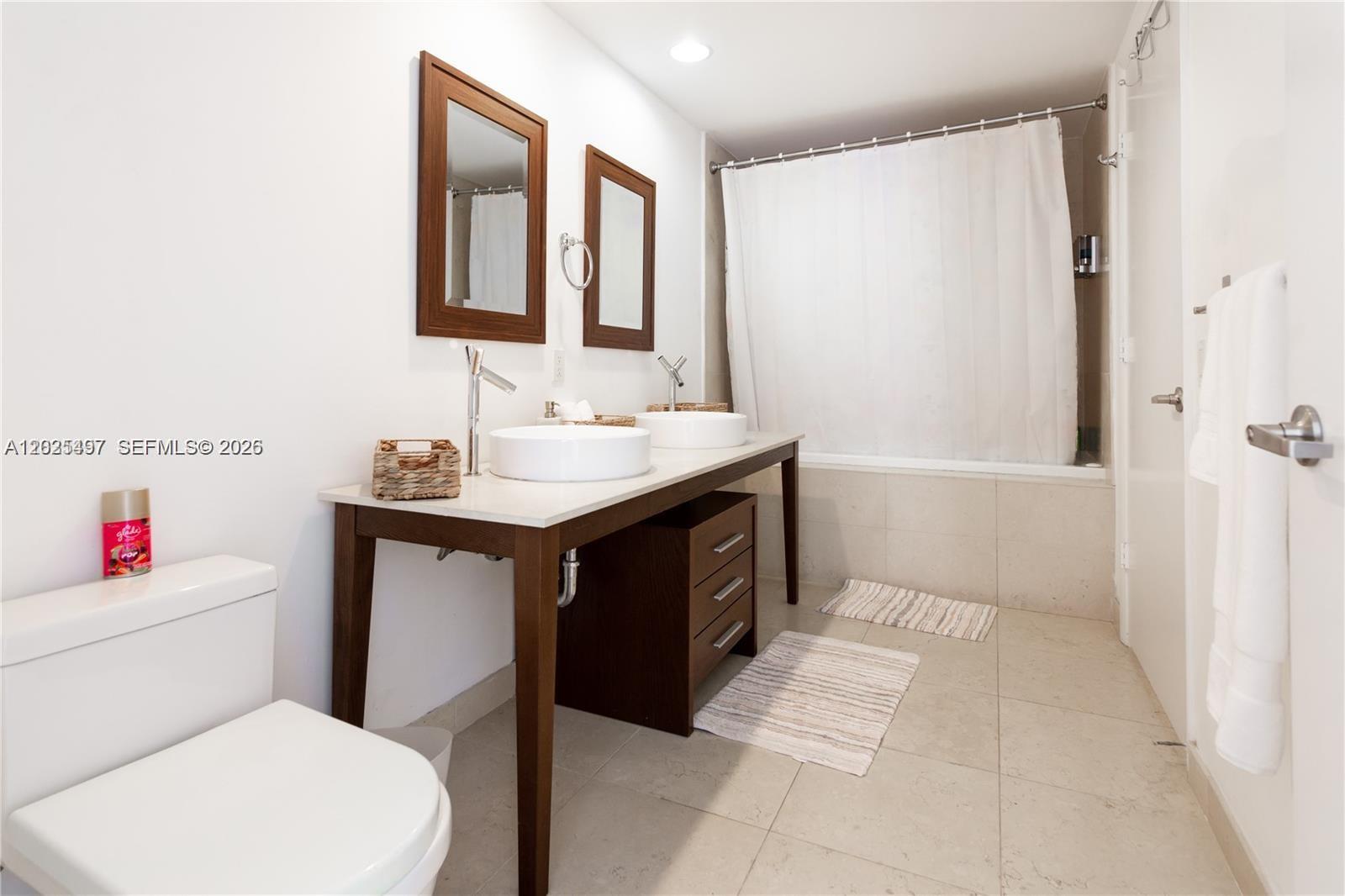 485 Brickell Ave #2006, Miami FL 33131