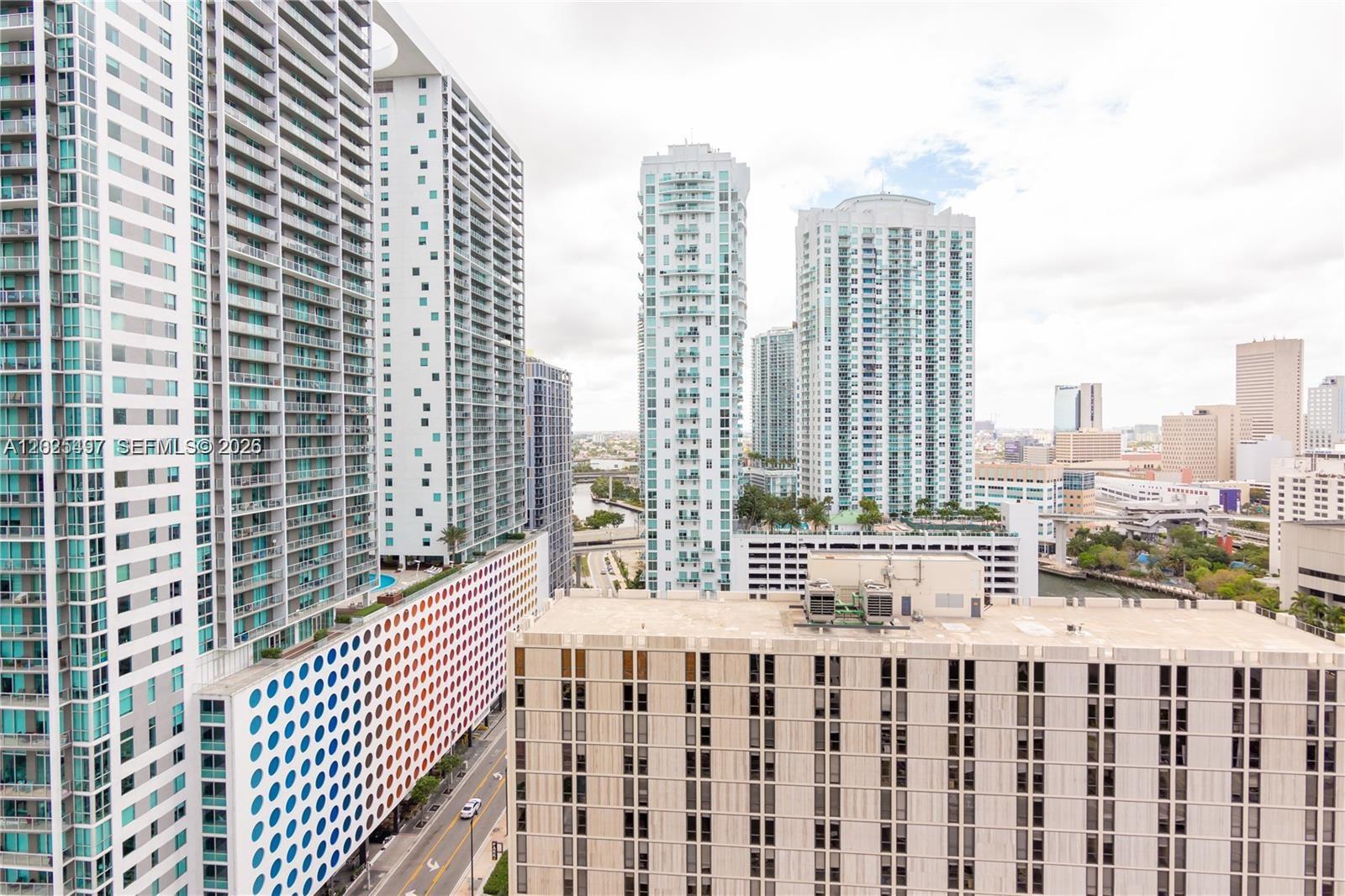 485 Brickell Ave #2006, Miami FL 33131