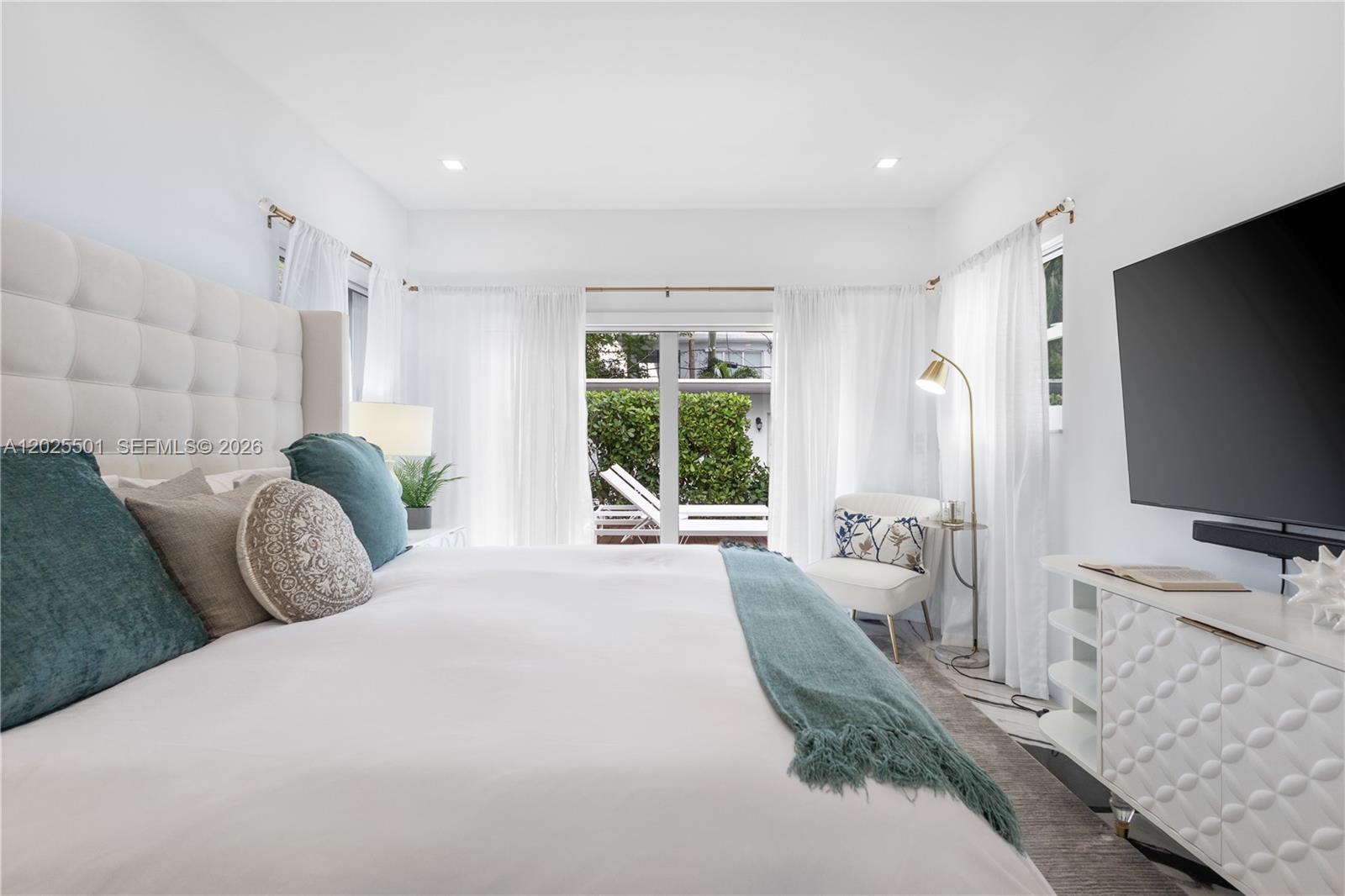 1544 Michigan Ave, Miami Beach FL 33139