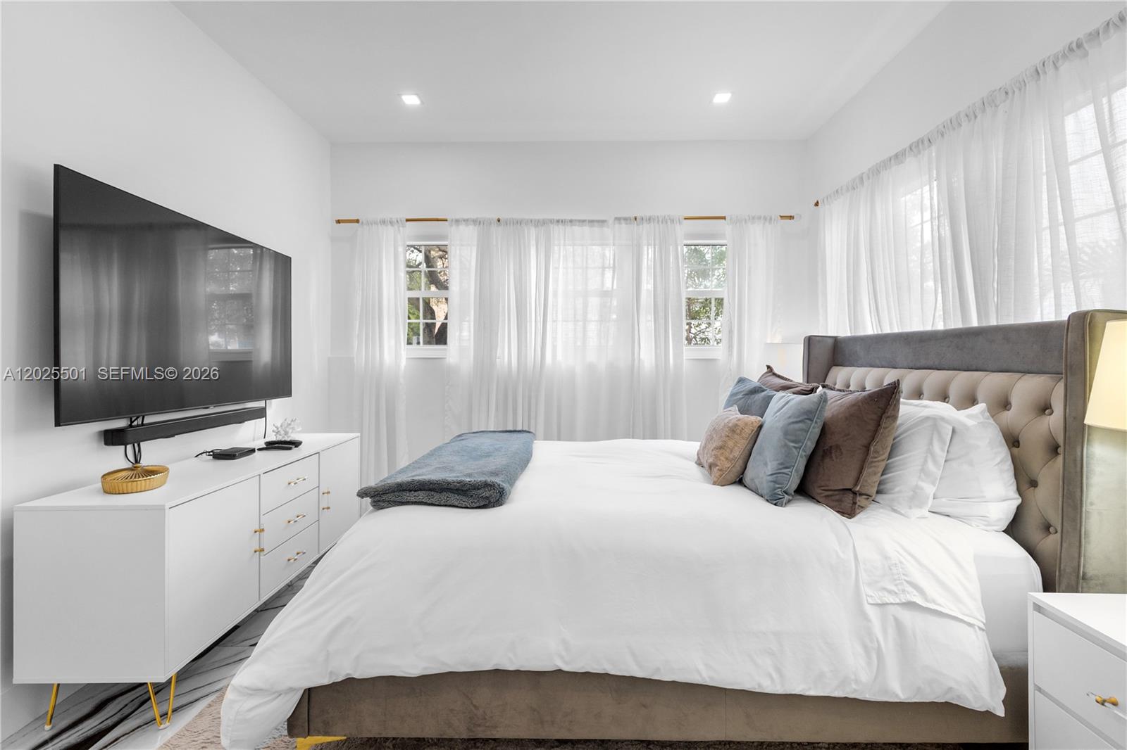1544 Michigan Ave, Miami Beach FL 33139
