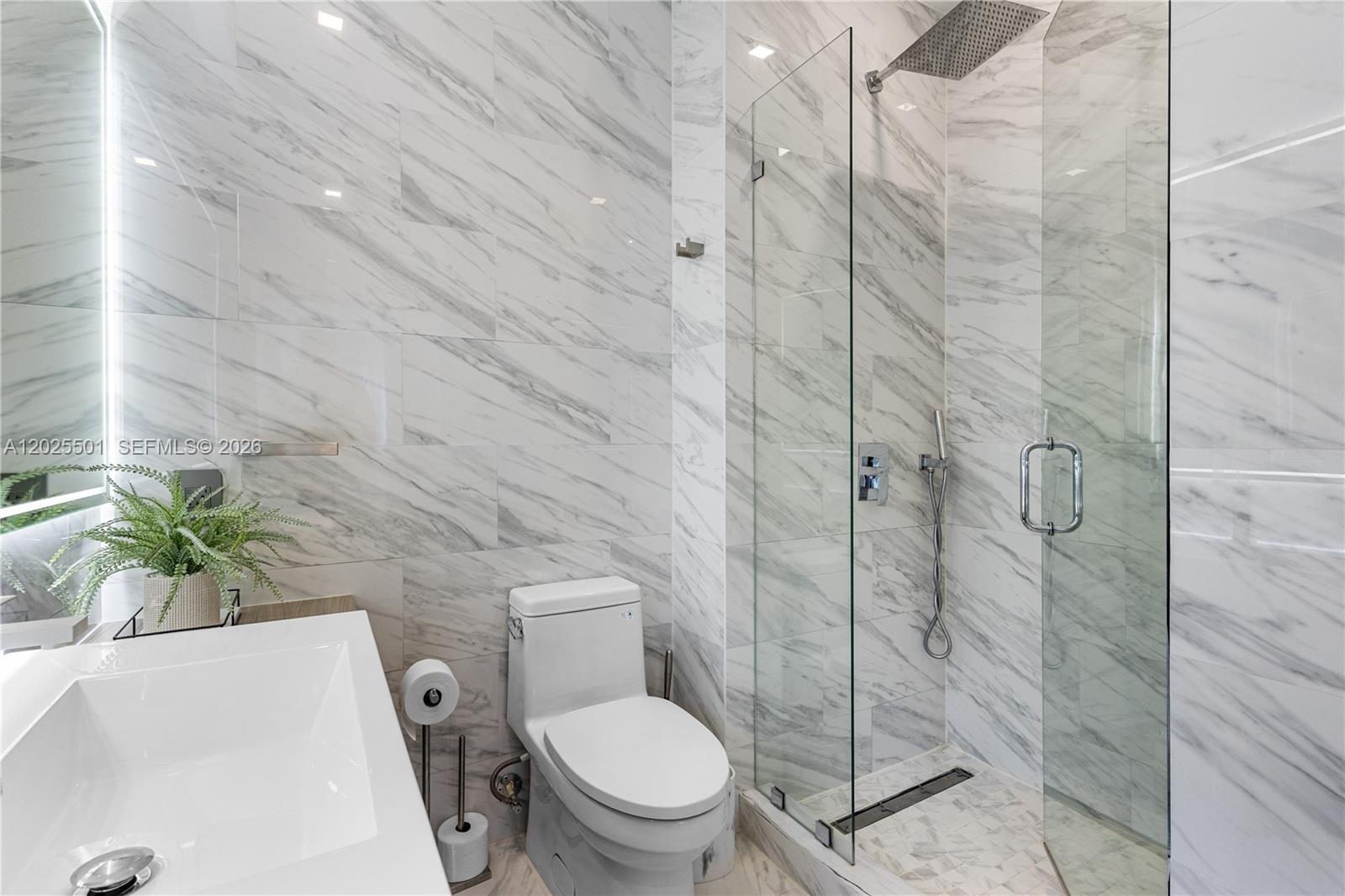 1544 Michigan Ave, Miami Beach FL 33139