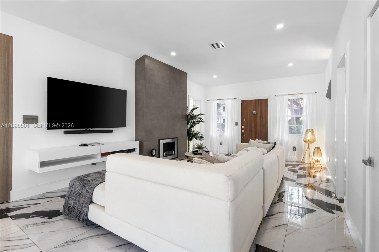 1544 Michigan Ave, Miami Beach FL 33139