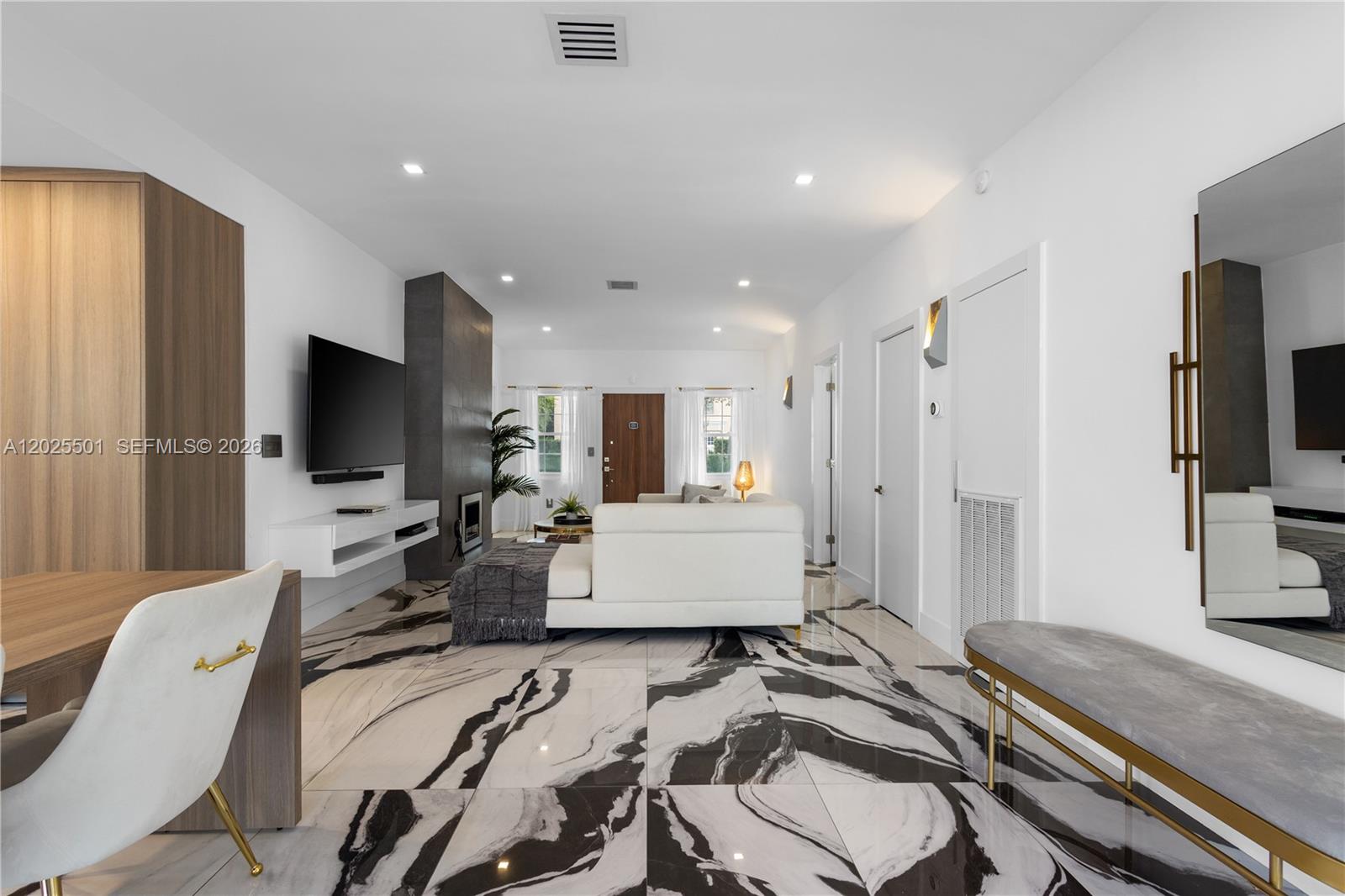 1544 Michigan Ave, Miami Beach FL 33139