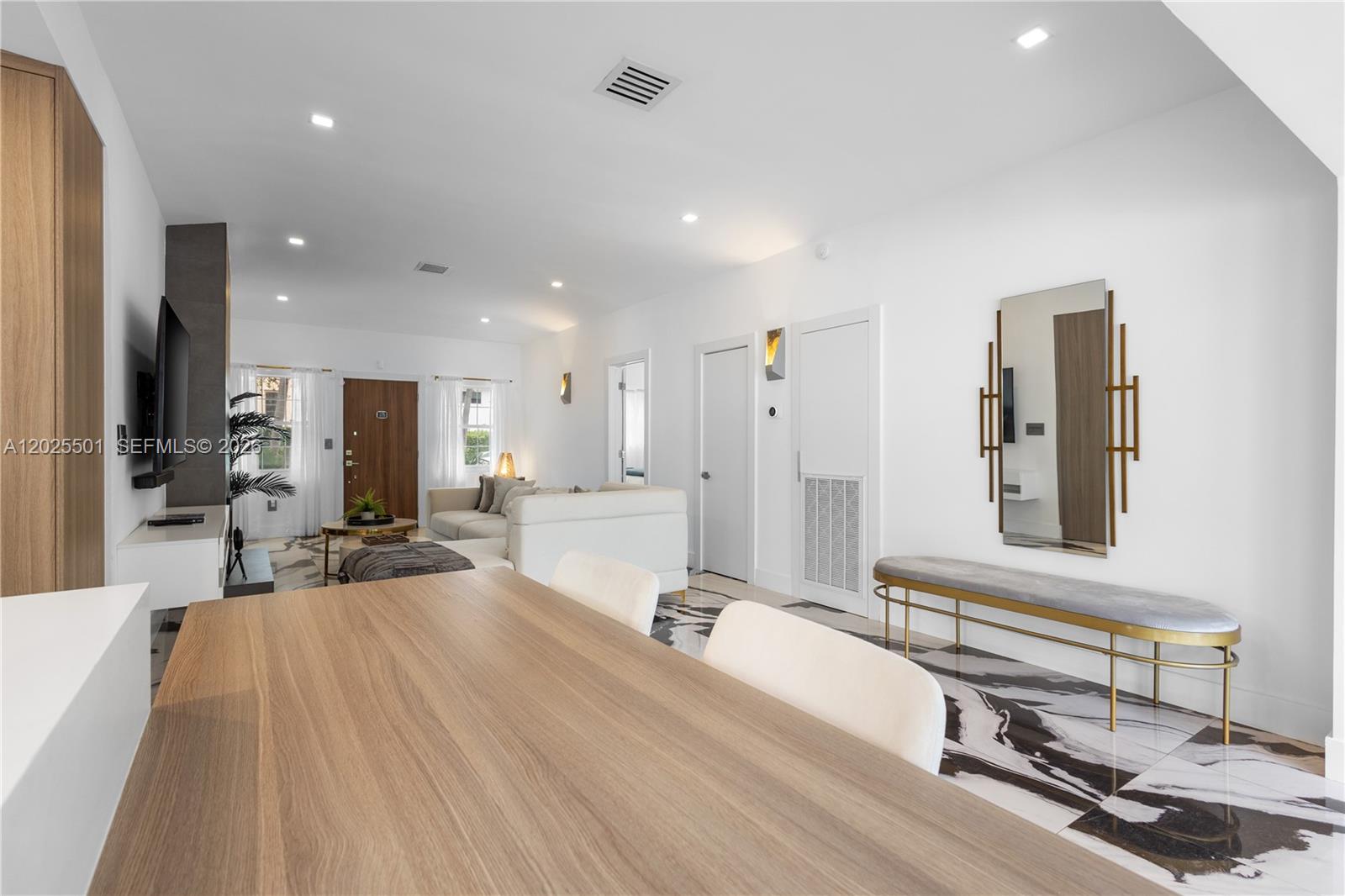 1544 Michigan Ave, Miami Beach FL 33139