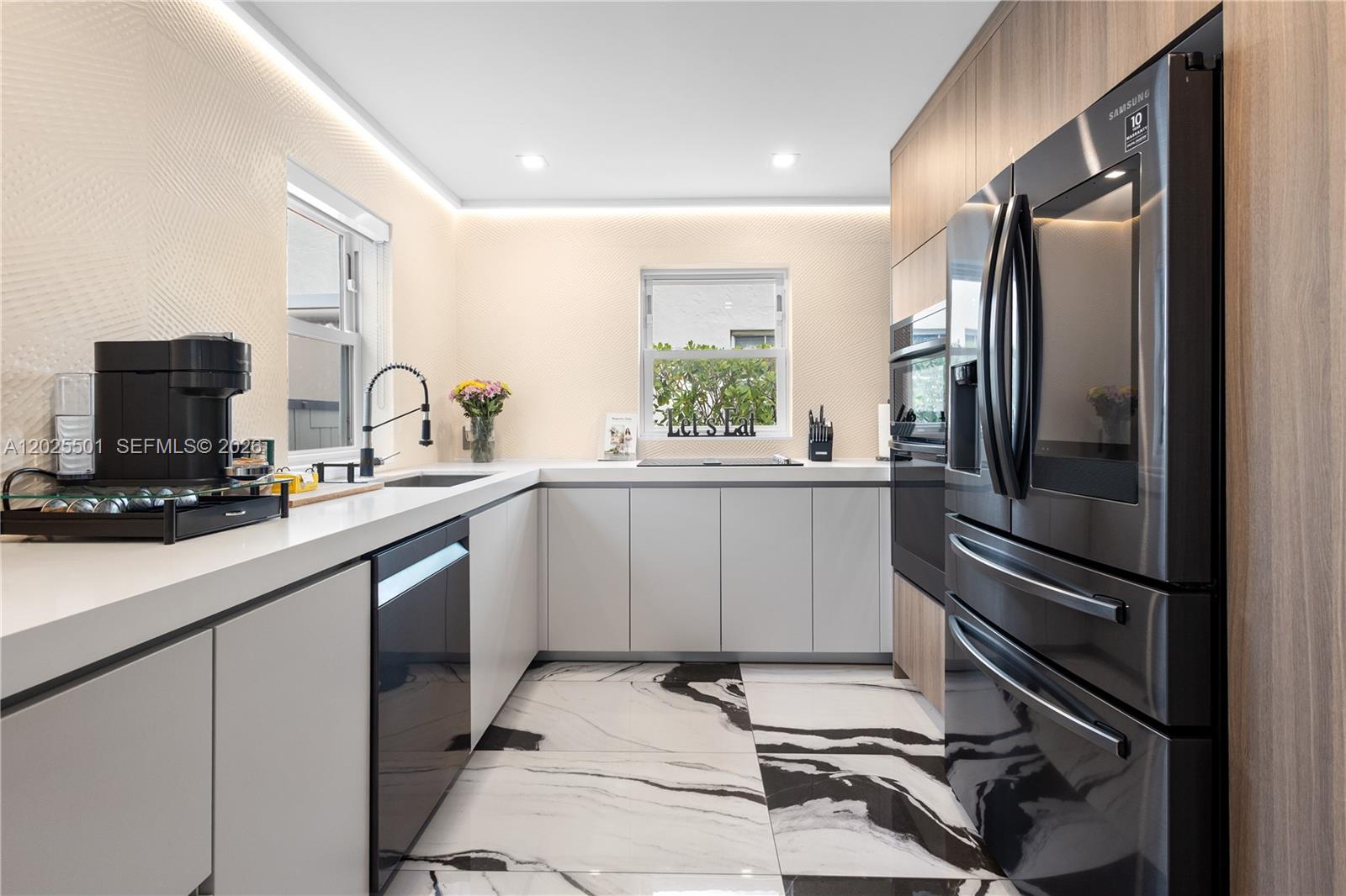 1544 Michigan Ave, Miami Beach FL 33139