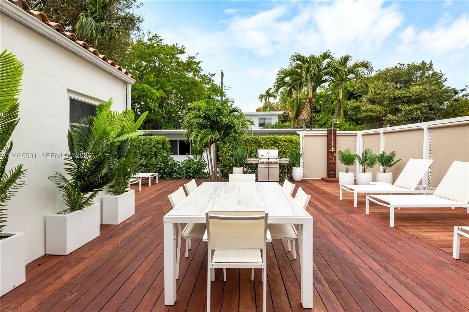 1544 Michigan Ave, Miami Beach FL 33139
