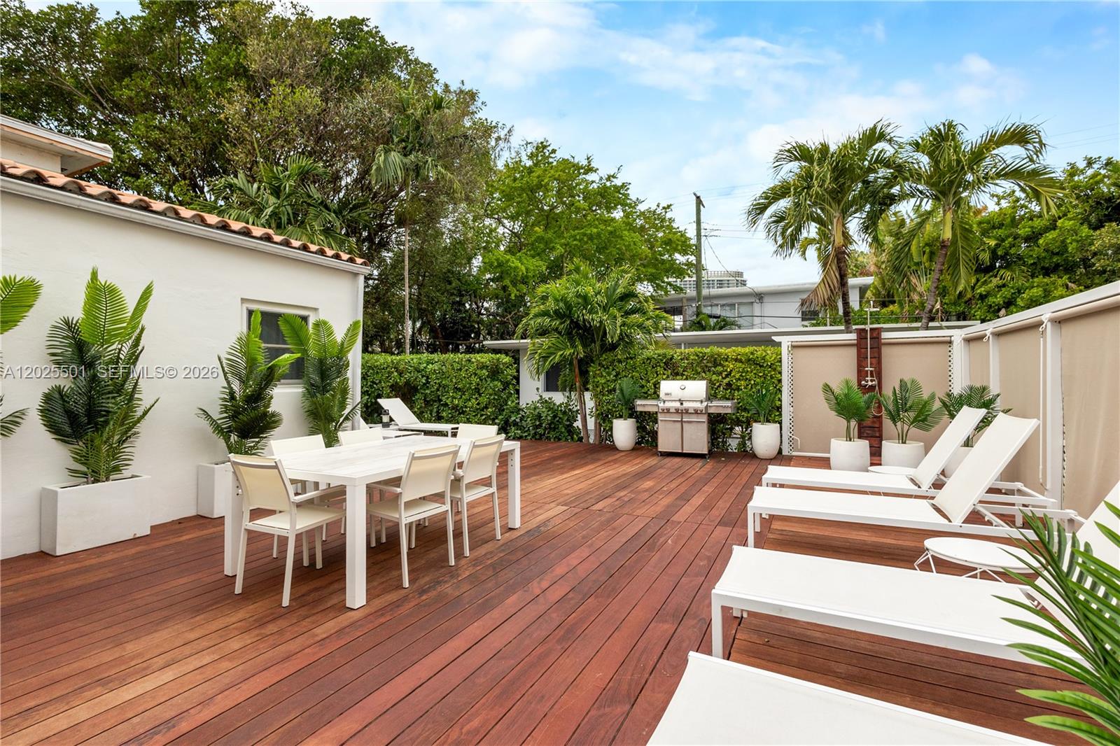 1544 Michigan Ave, Miami Beach FL 33139