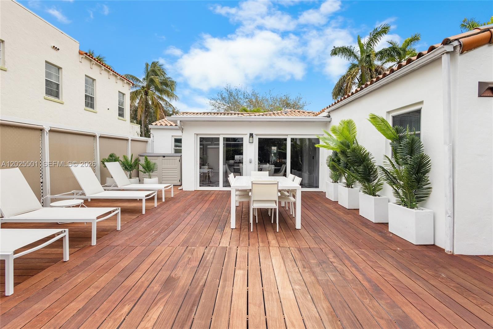 1544 Michigan Ave, Miami Beach FL 33139