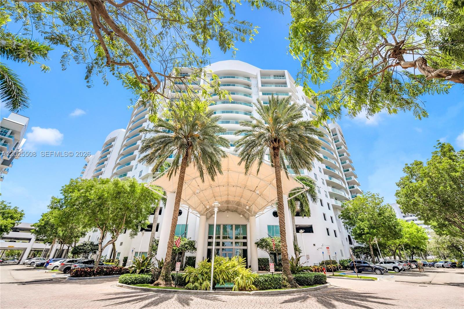 7900 Harbor Island Dr #PH14, North Bay Village FL 33141