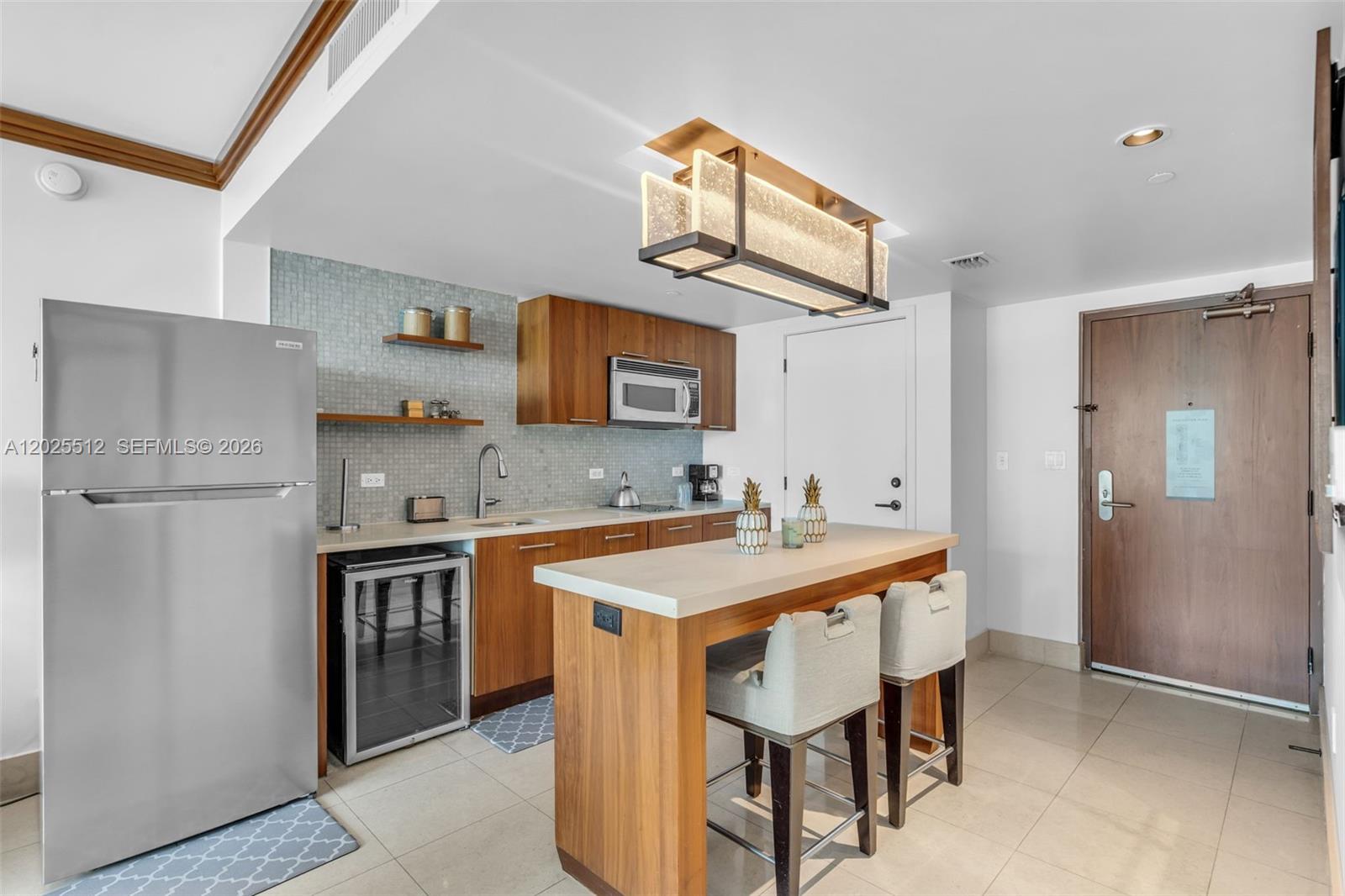 6801 Collins Ave #308 (Door 316), Miami Beach FL 33141