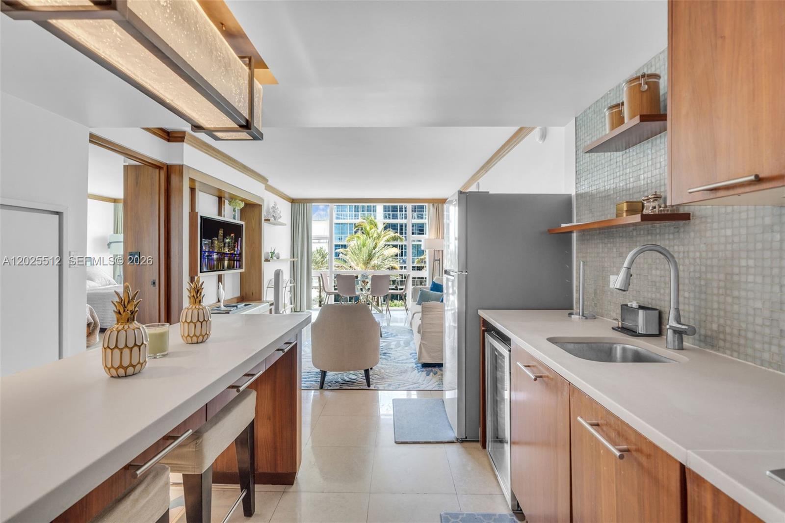 6801 Collins Ave #308 (Door 316), Miami Beach FL 33141