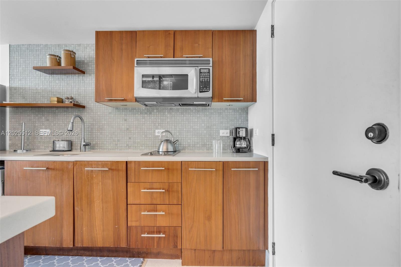 6801 Collins Ave #308 (Door 316), Miami Beach FL 33141