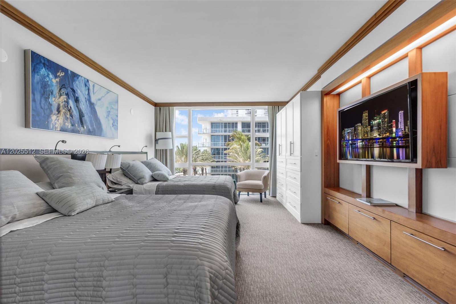 6801 Collins Ave #308 (Door 316), Miami Beach FL 33141