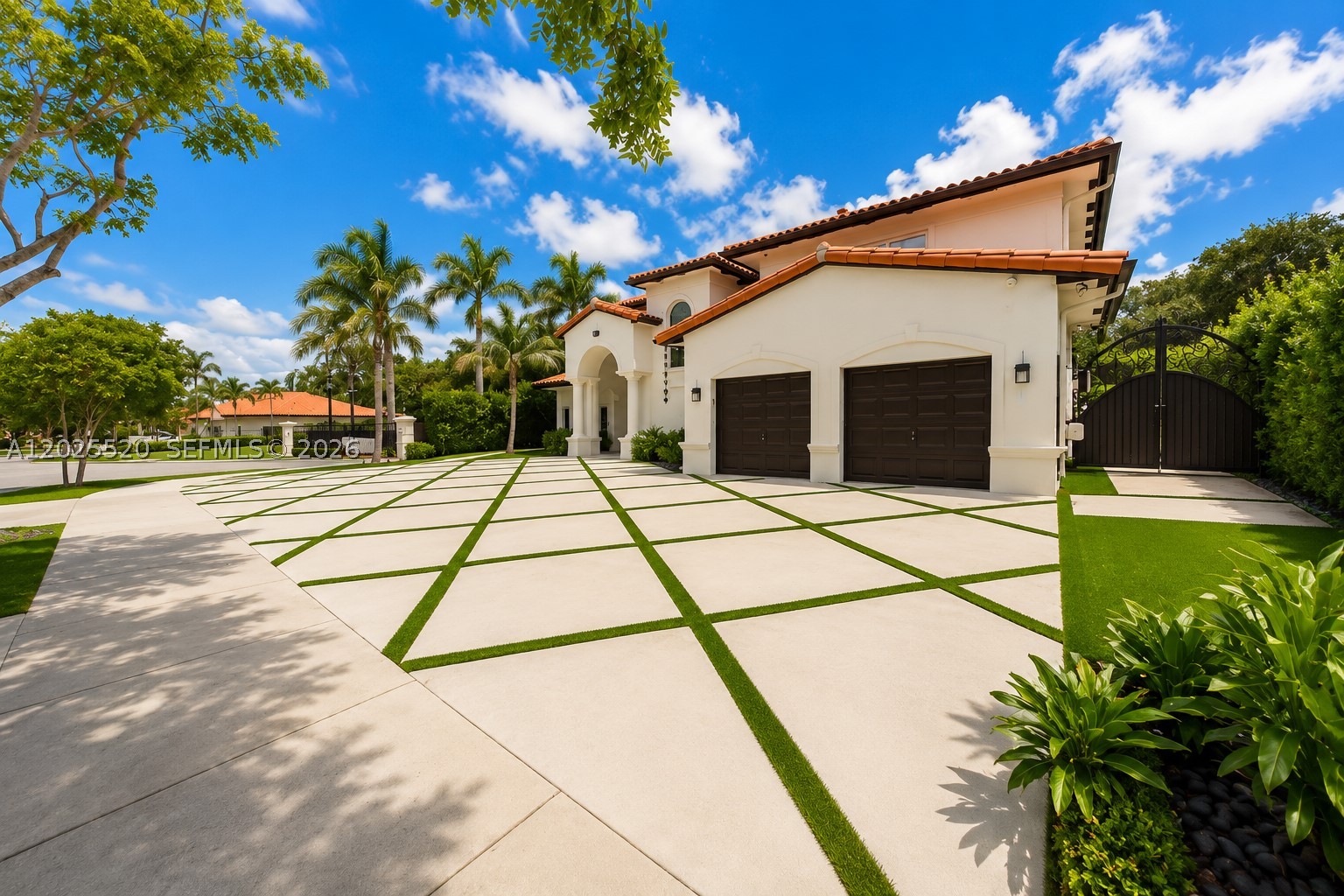 15721 NW 79th Ct, Miami Lakes FL 33016
