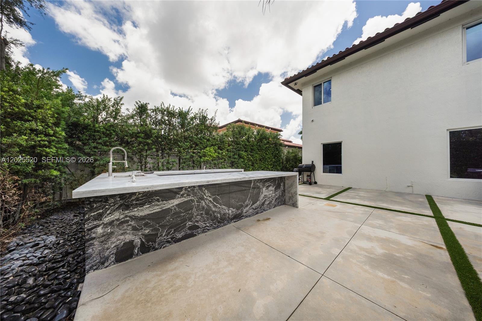 15721 NW 79th Ct, Miami Lakes FL 33016