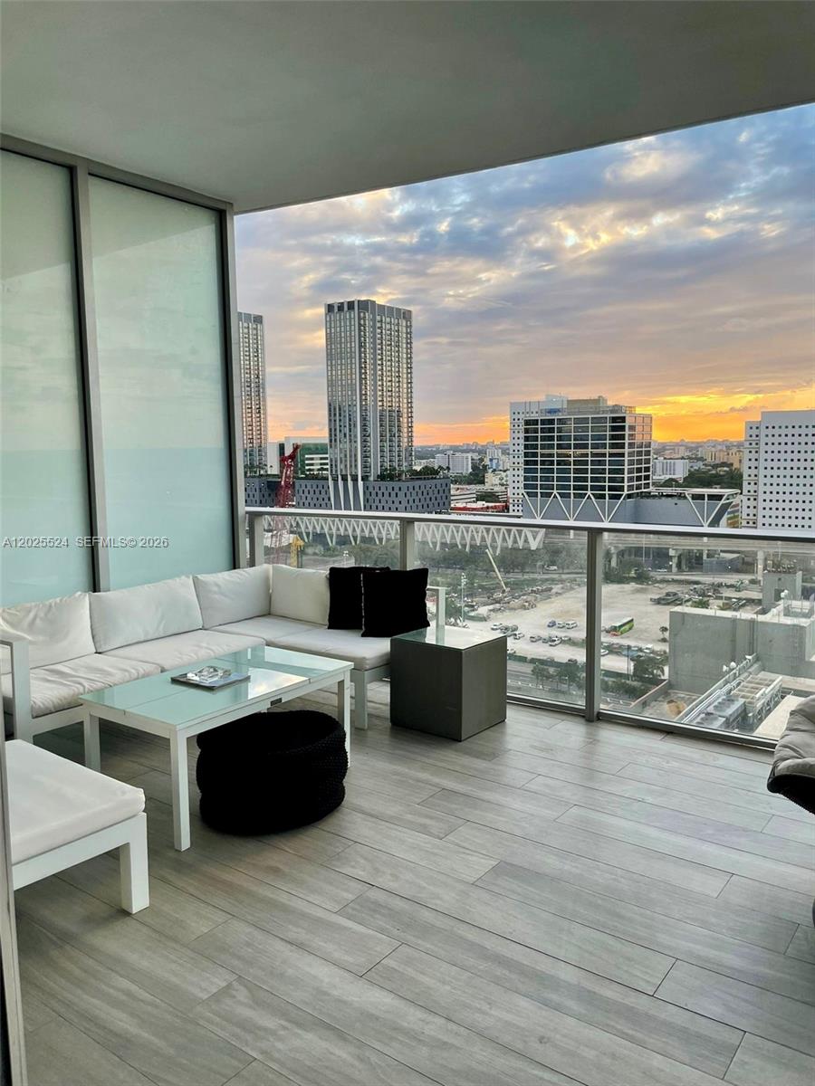 851 NE 1st Ave #1808, Miami FL 33132
