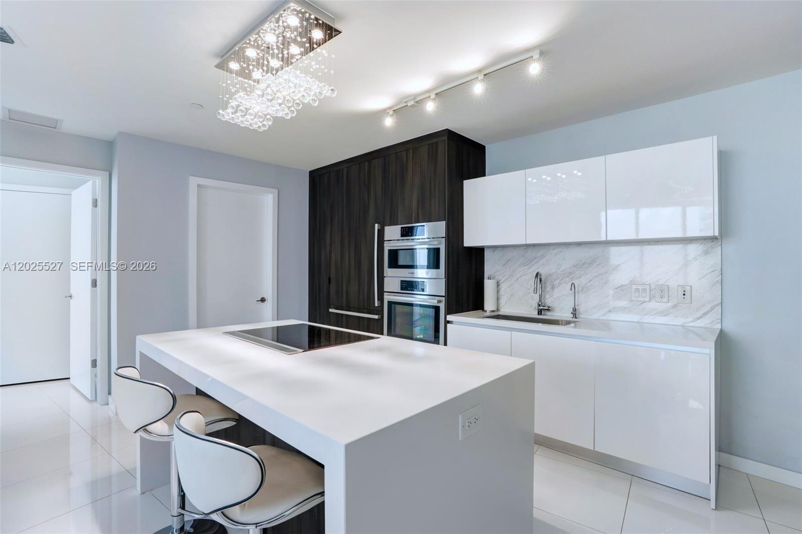 851 NE 1st Ave #3909, Miami FL 33132