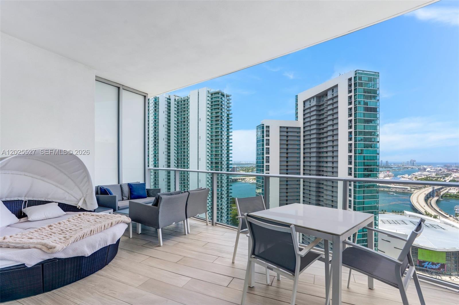 851 NE 1st Ave #3909, Miami FL 33132