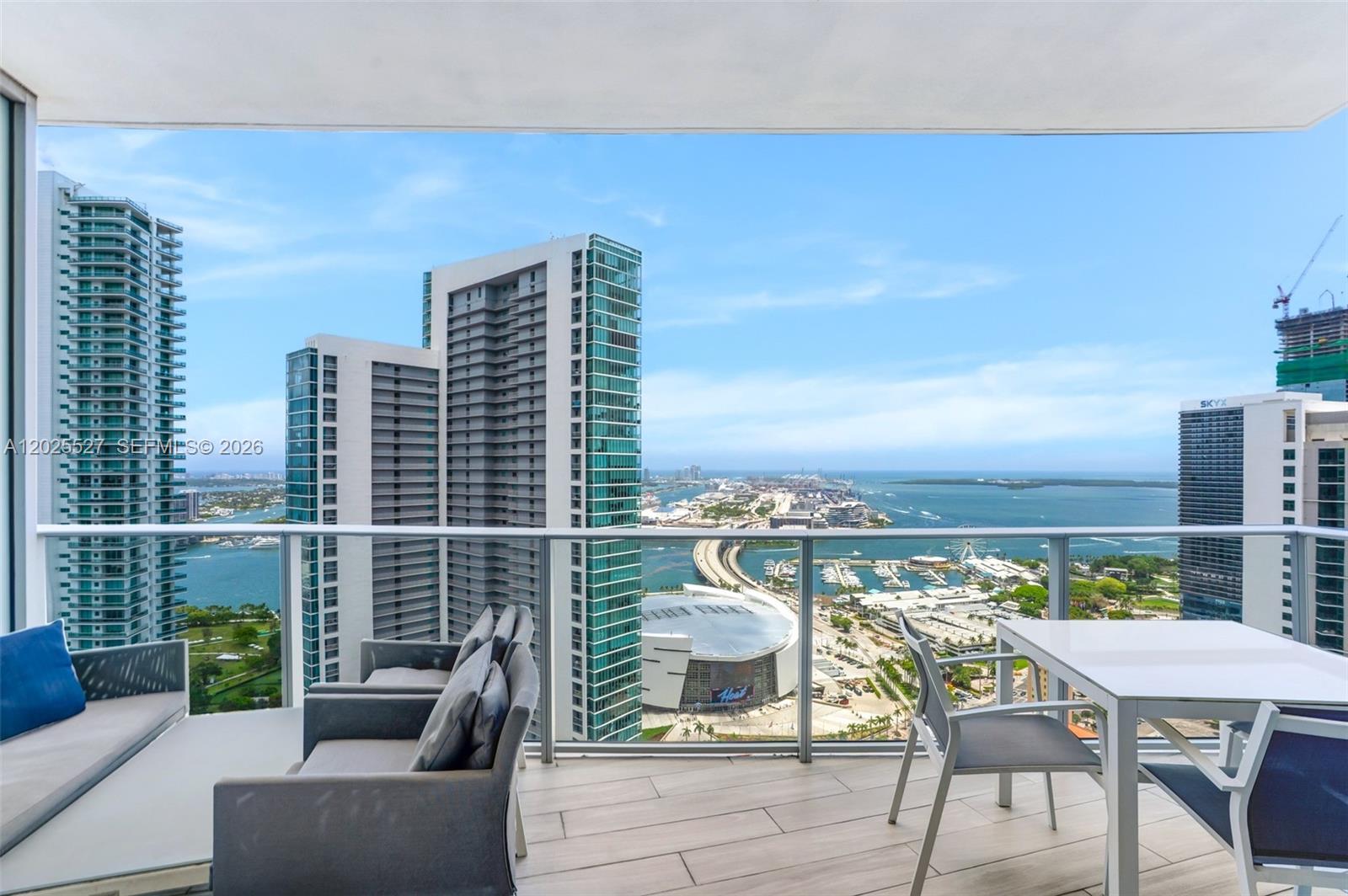 851 NE 1st Ave #3909, Miami FL 33132