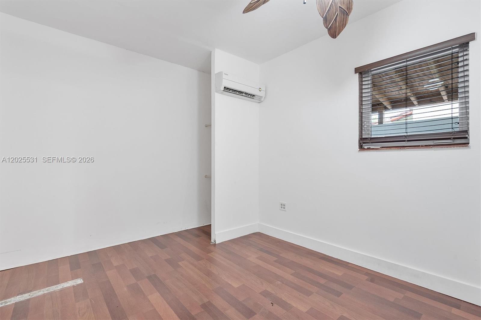 3951 SW 2nd #3951, Miami FL 33134