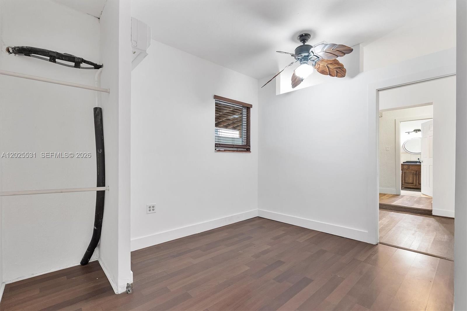 3951 SW 2nd #3951, Miami FL 33134