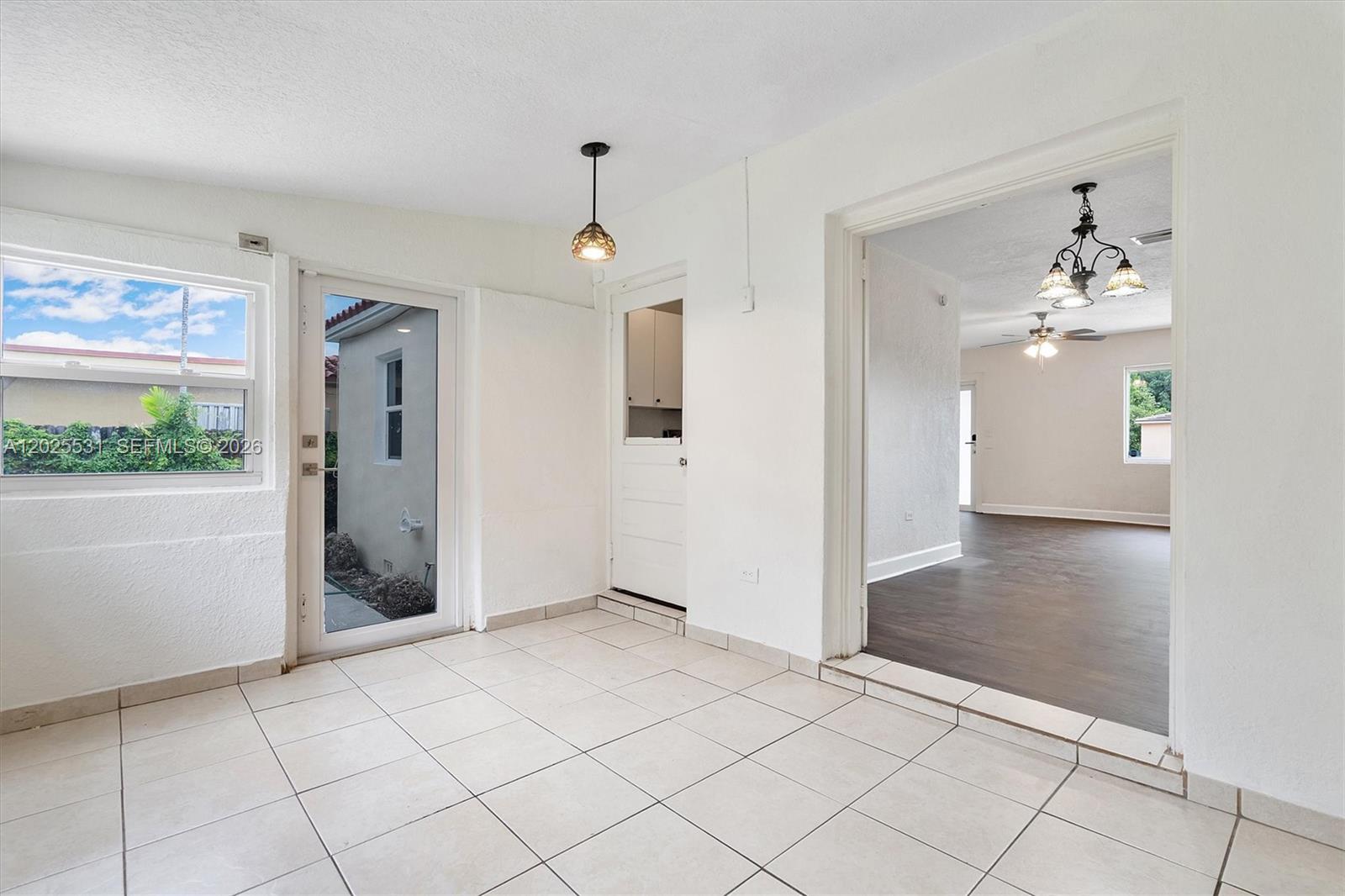 3951 SW 2nd #3951, Miami FL 33134