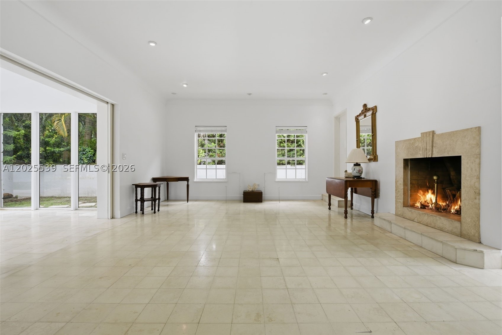 2535 Sunset Dr, Miami Beach FL 33140