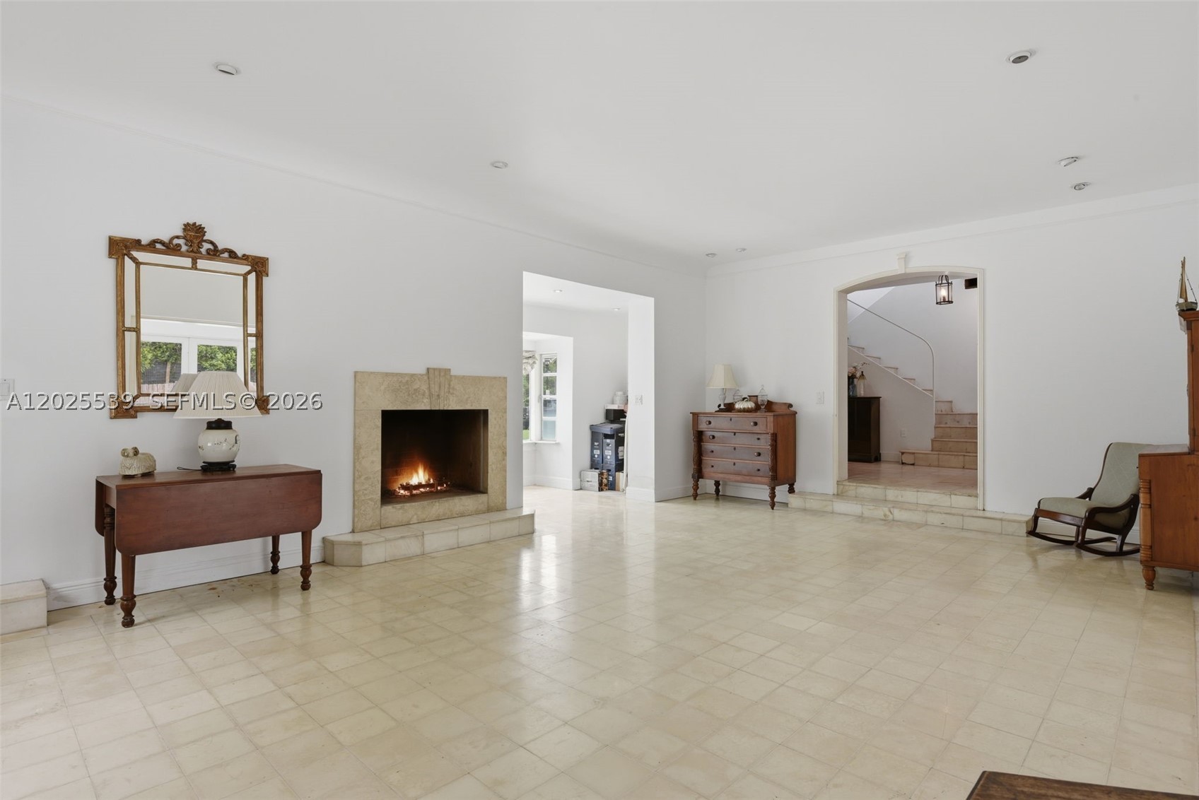 2535 Sunset Dr, Miami Beach FL 33140