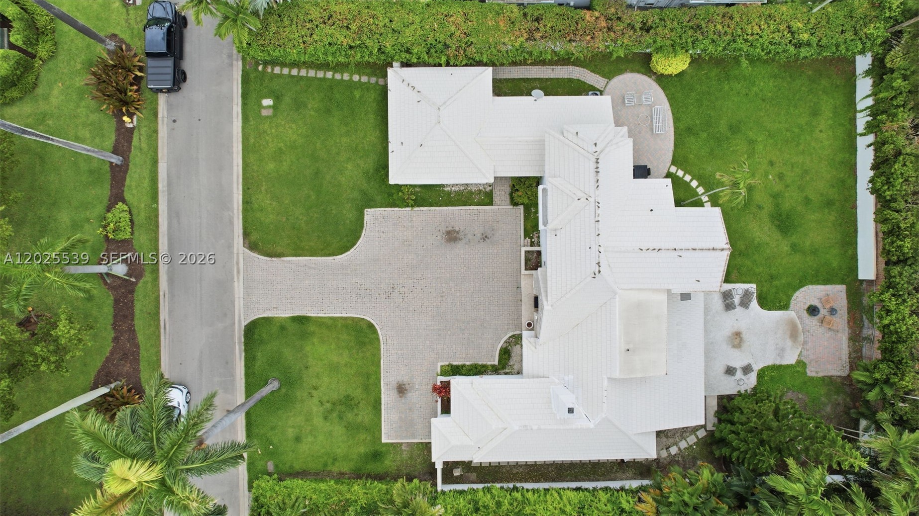 2535 Sunset Dr, Miami Beach FL 33140