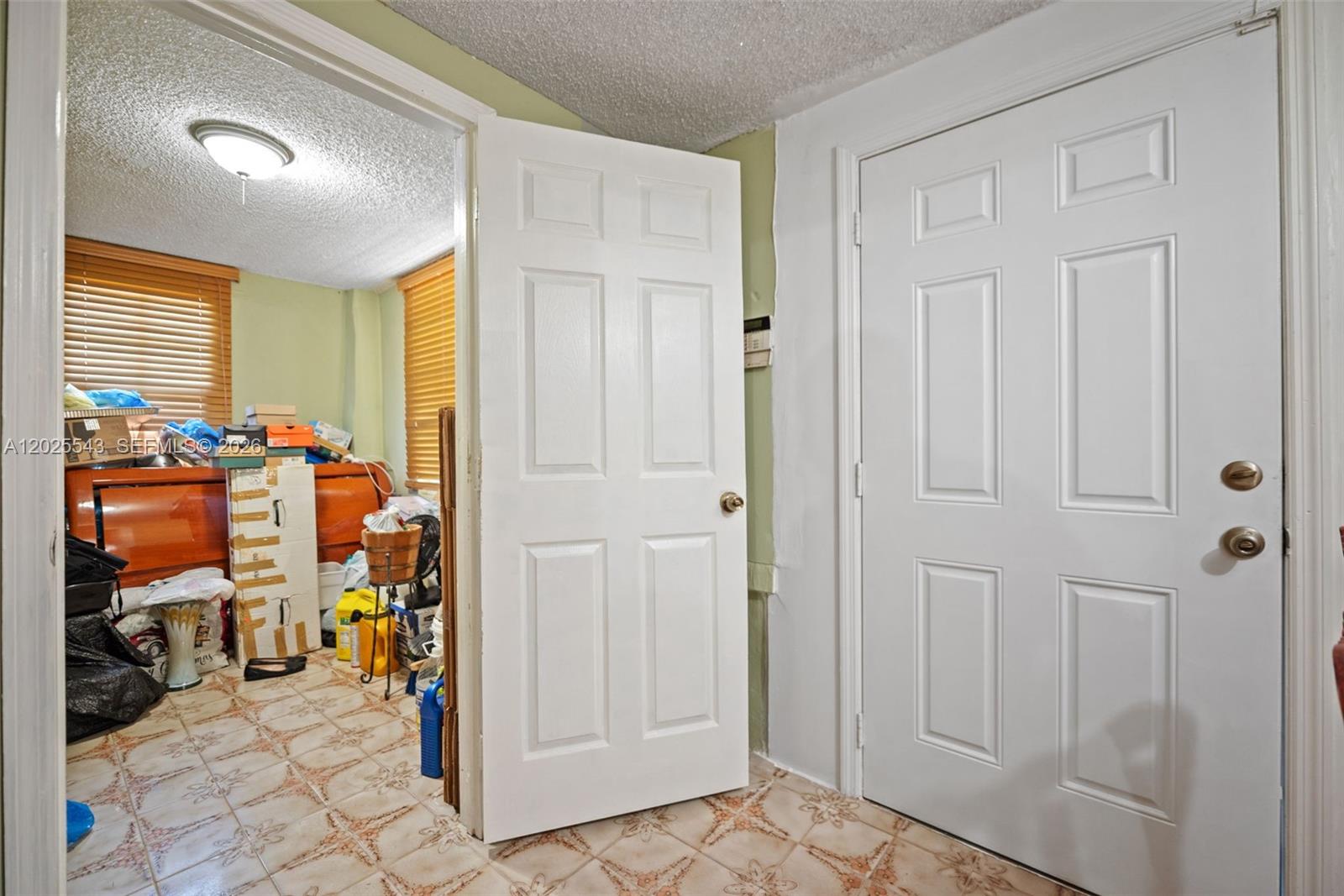 1053 NW 28th St, Miami FL 33127