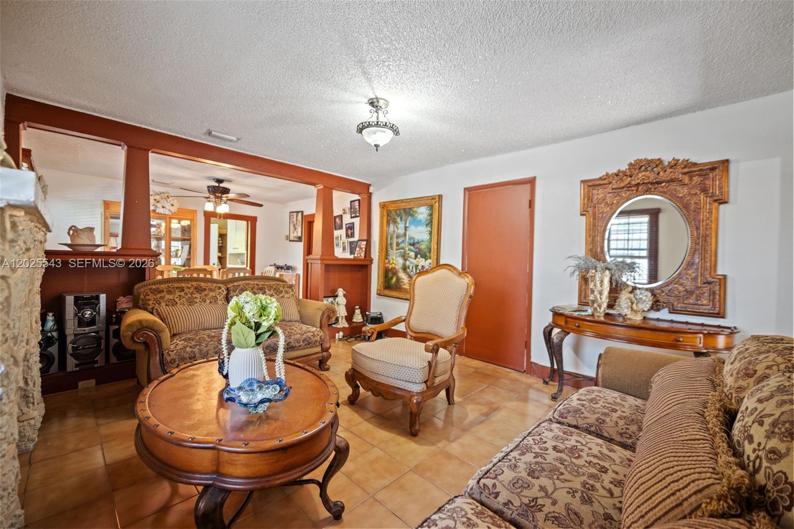 1053 NW 28th St, Miami FL 33127