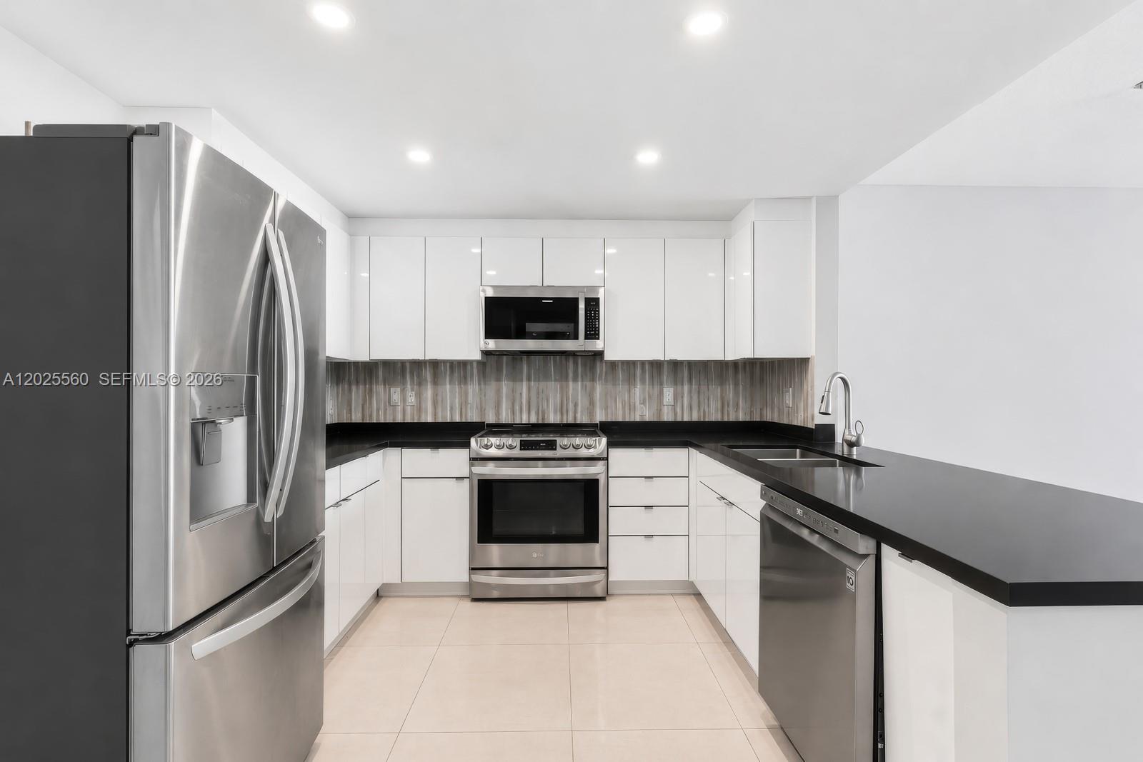1250 S Miami Ave #1109, Miami FL 33130