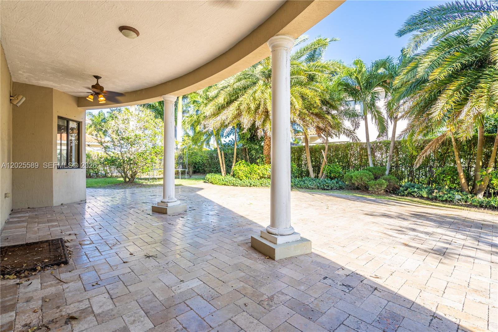 19529 SW 80th Ct, Cutler Bay FL 33157