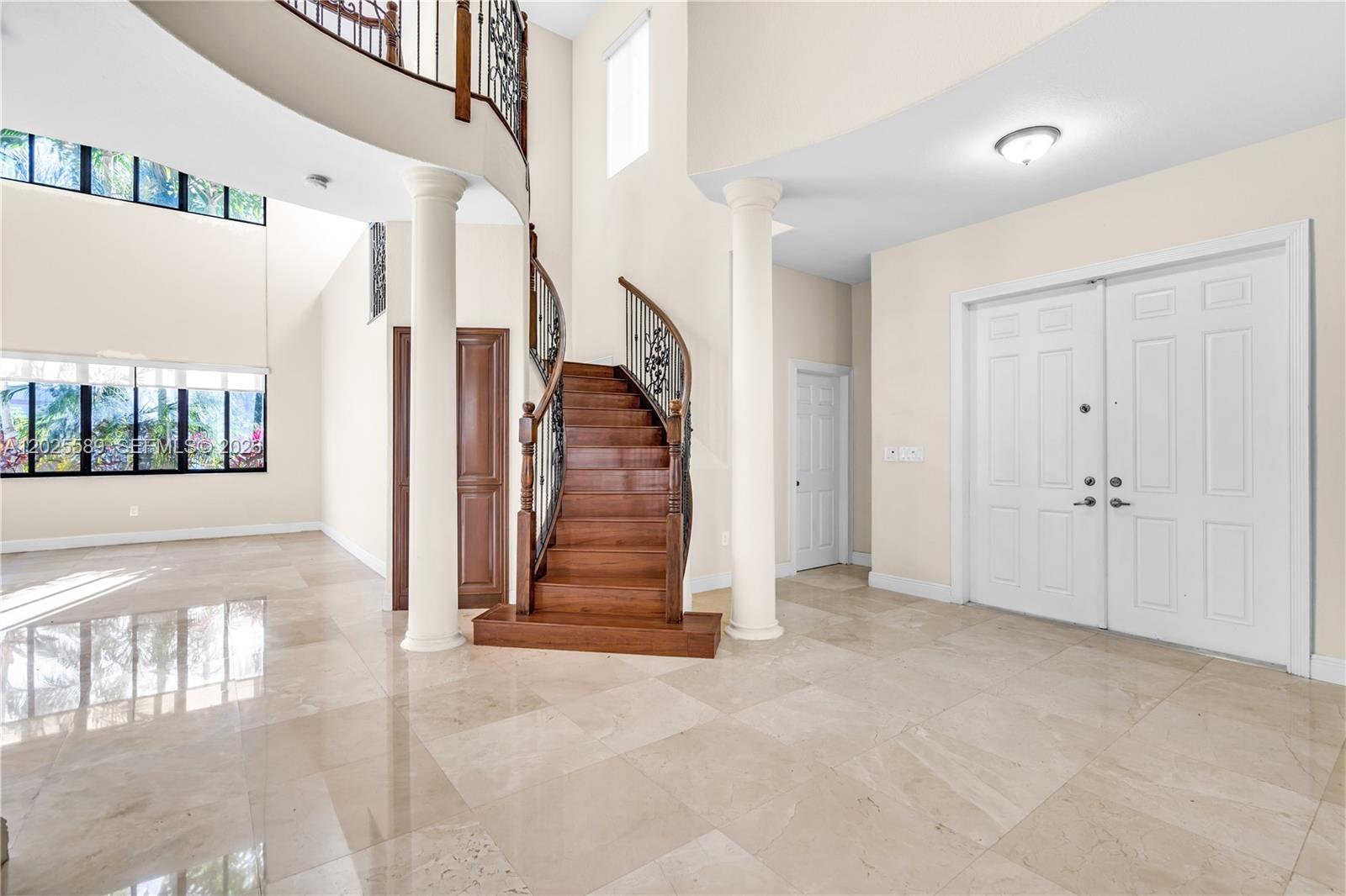 19529 SW 80th Ct, Cutler Bay FL 33157