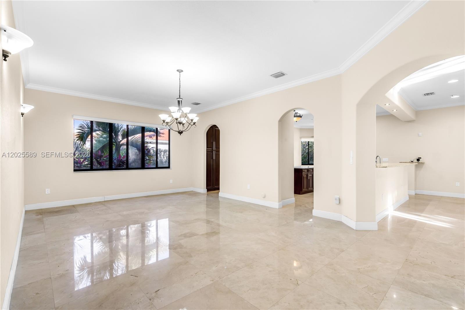 19529 SW 80th Ct, Cutler Bay FL 33157