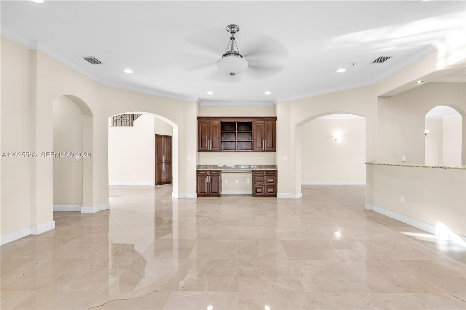 19529 SW 80th Ct, Cutler Bay FL 33157