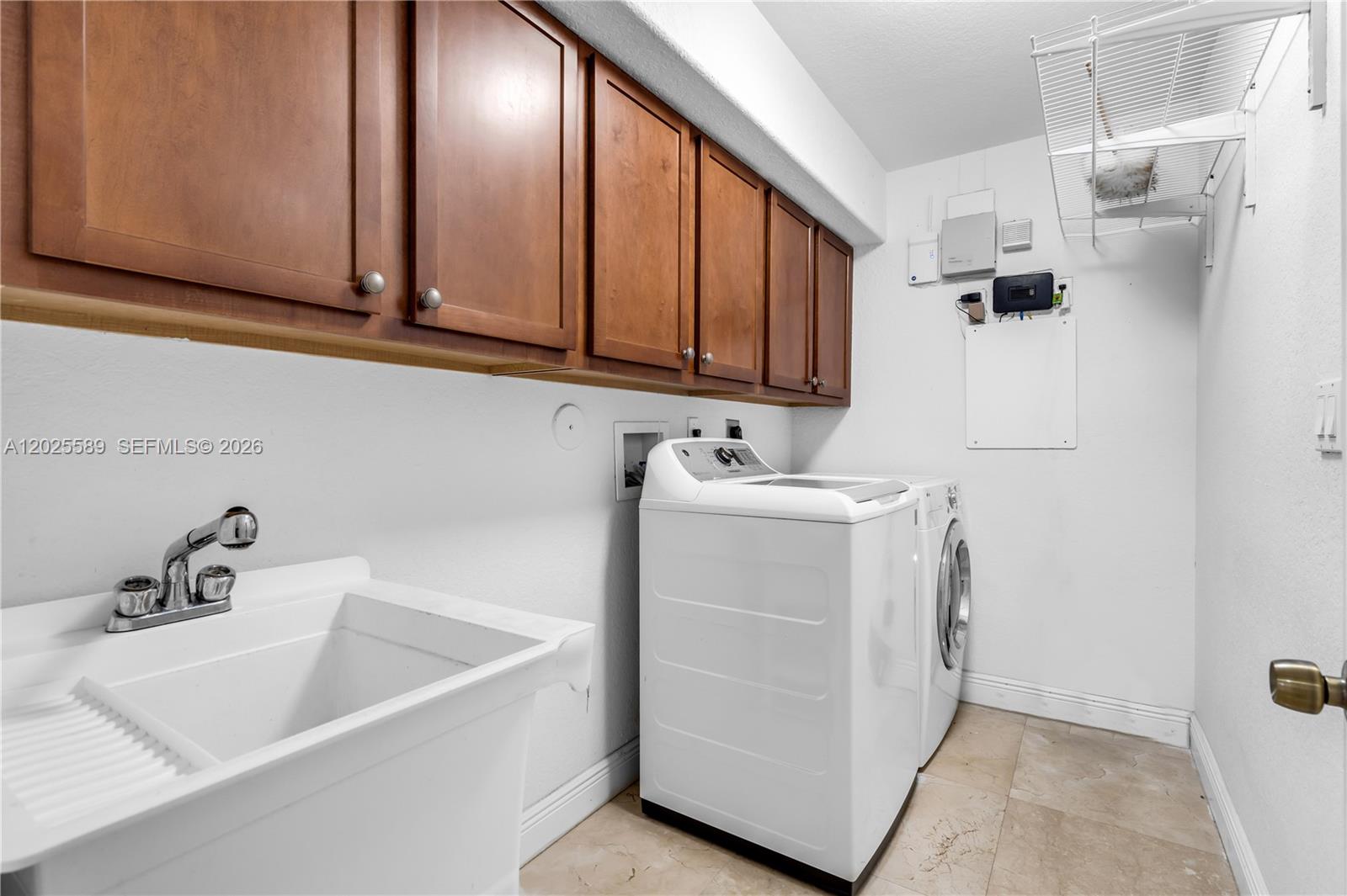 19529 SW 80th Ct, Cutler Bay FL 33157