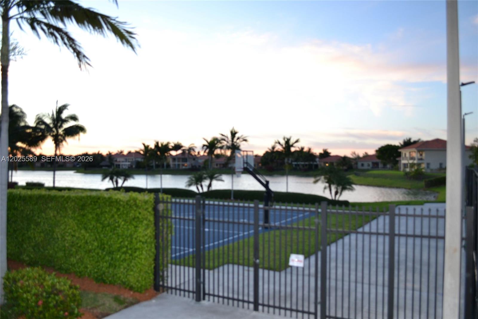 19529 SW 80th Ct, Cutler Bay FL 33157