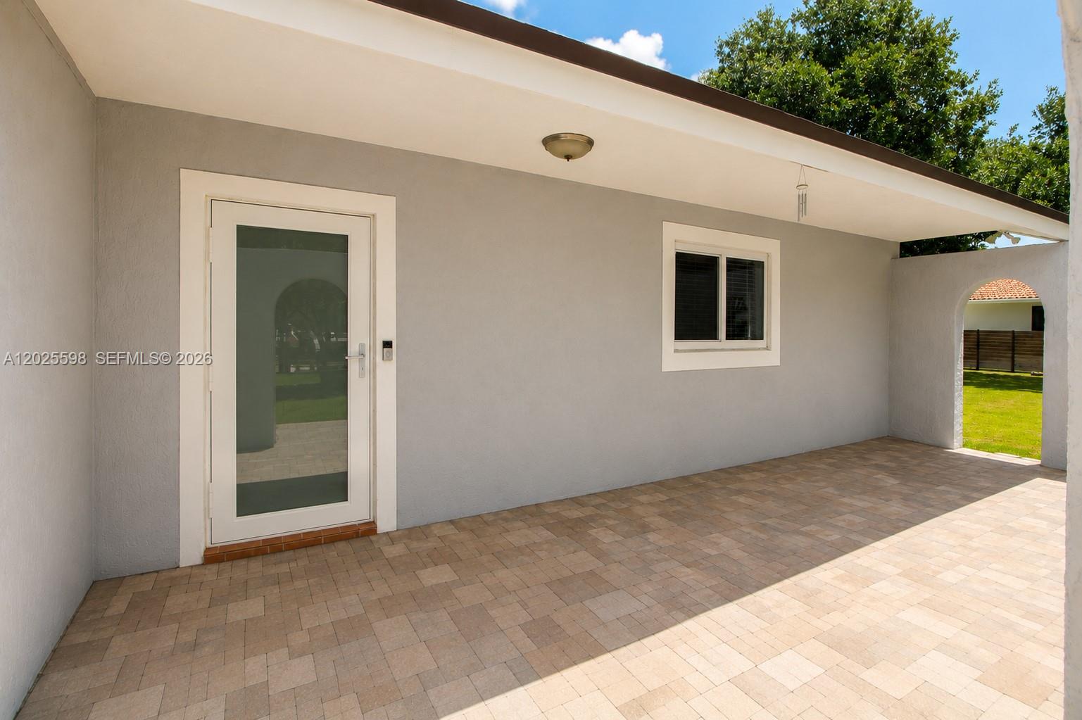 9421 SW 150th St, Miami FL 33176
